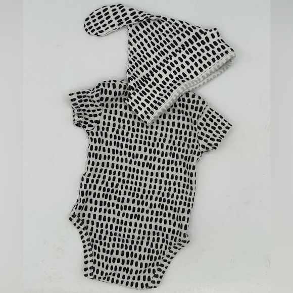 Adorable, size month black and white patterned onesie and hat from Nordstrom. - Picture 1 of 3